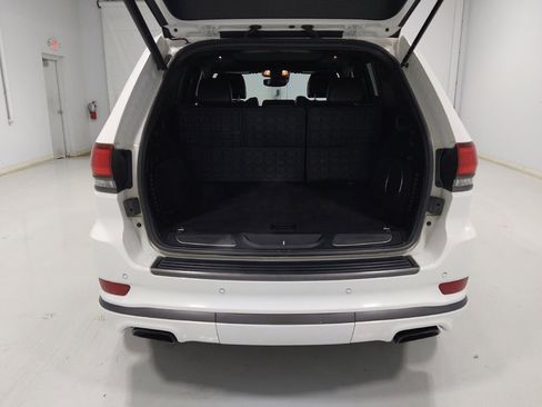 Used 2020 Jeep Grand Cherokee High Altitude AWD/4WD image 29
