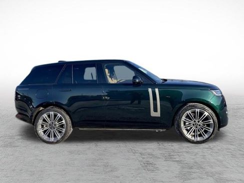 Used 2024 Land Rover Range Rover SE image 4