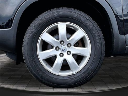 Used 2012 Kia Sorento LX w/ Convenience Pkg FWD image 9