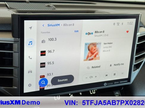 Used 2023 Toyota Tundra Limited image 26