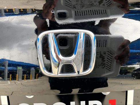 Used 2023 Honda Civic Sport image 31