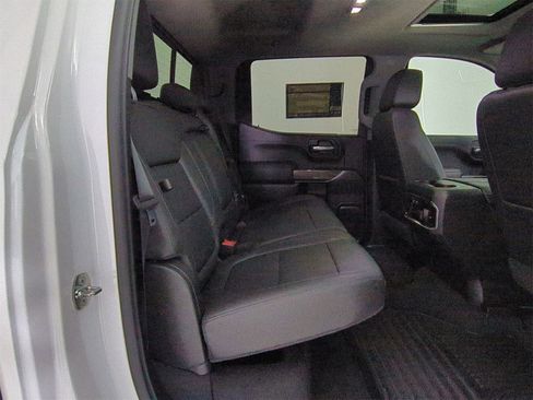 Used 2020 Chevrolet Silverado 1500 LTZ image 21