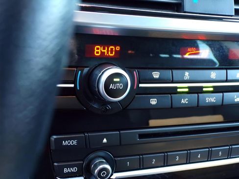 Used 2017 BMW X3 xDrive28i image 24