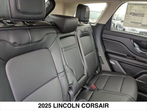 New 2025 Lincoln Corsair Premiere w/ Equipment Group 101A image 13