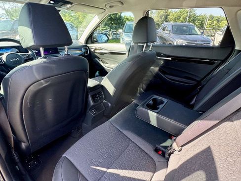 Certified 2024 Kia Seltos S AWD/4WD image 11