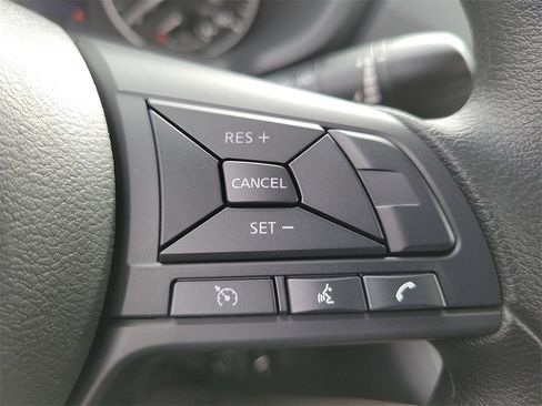 New 2025 Nissan Sentra S image 9