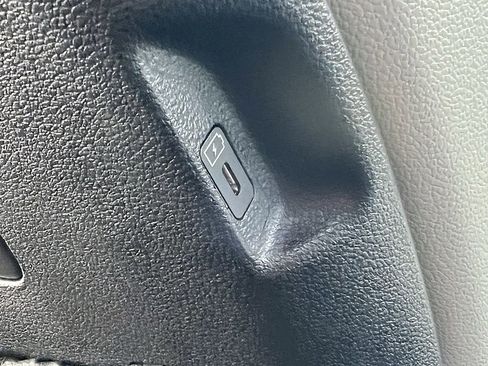 Used 2023 Kia Telluride SX image 13