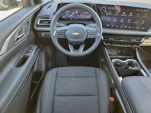 New 2026 Chevrolet Traverse LT w/ Sun and Wheel Package image 25