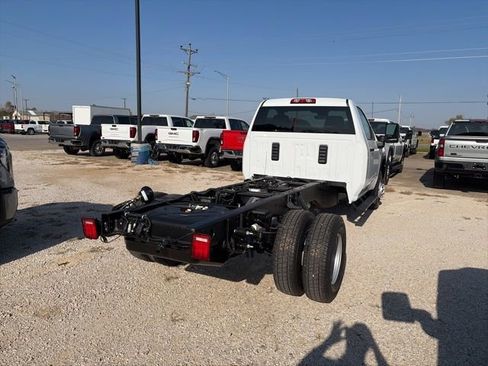 New 2026 GMC Sierra 3500 Pro w/ Convenience Package image 6