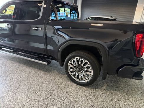 Used 2024 GMC Sierra 1500 Denali Ultimate image 4