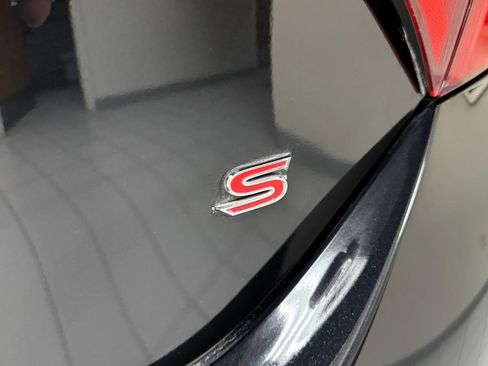 Used 2014 Toyota Corolla LE image 63