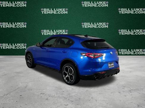 Used 2024 Alfa Romeo Stelvio Veloce image 8