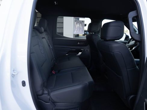 Used 2025 Toyota Tundra Limited AWD/4WD image 12