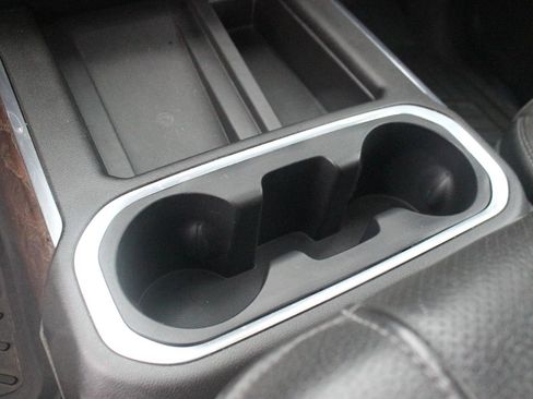 Used 2023 GMC Sierra 3500 Denali image 21