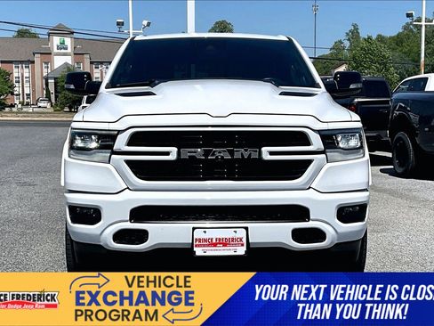 Used 2021 RAM 1500 Laramie AWD/4WD image 2
