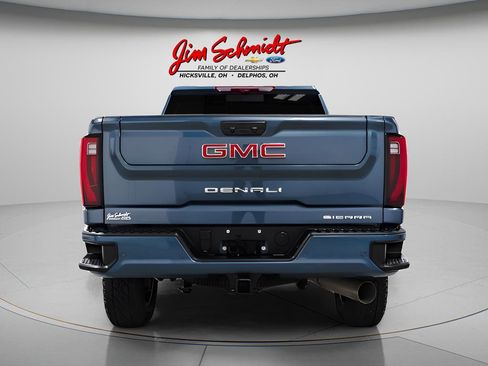 Used 2025 GMC Sierra 2500 Denali w/ Denali Reserve Package AWD/4WD image 5
