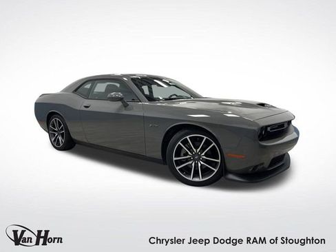 Used 2023 Dodge Challenger R/T image 1