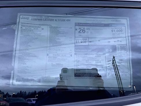 New 2026 Jeep Compass Latitude image 29