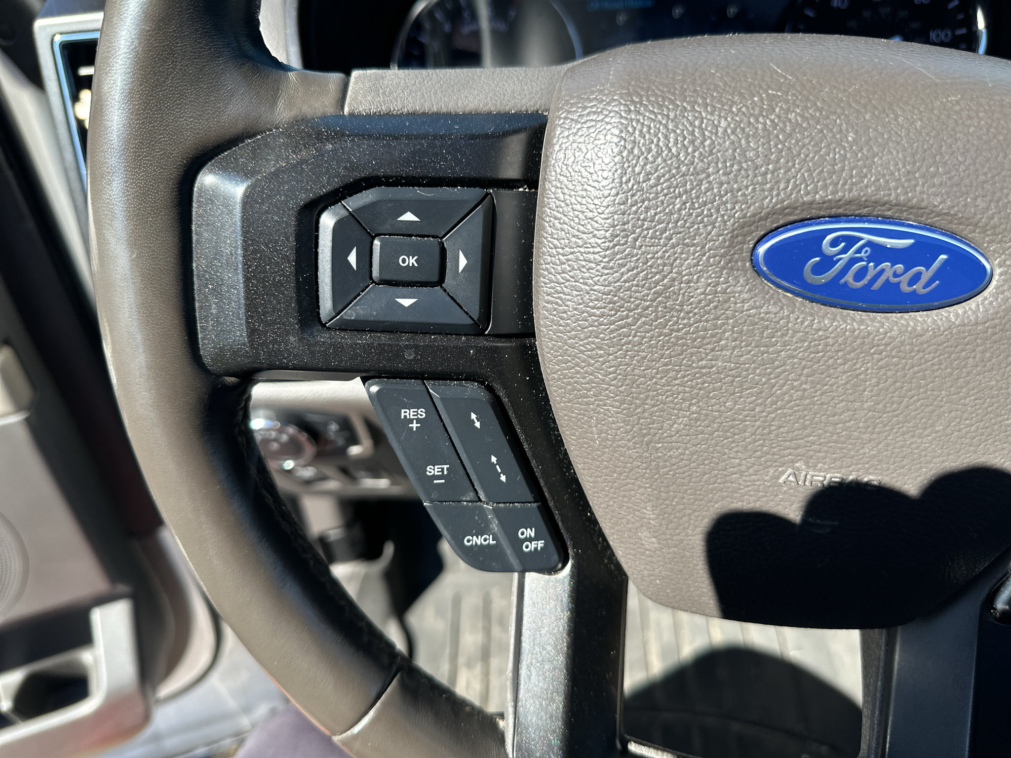 Used 2019 Ford Expedition Max Limited w/ Equipment Group 301A RWD image 23
