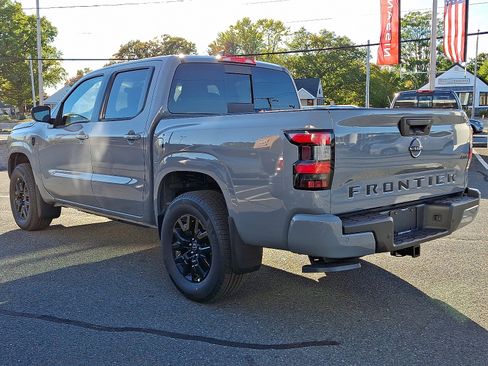 New 2026 Nissan Frontier SV w/ All-Weather Content Package image 3