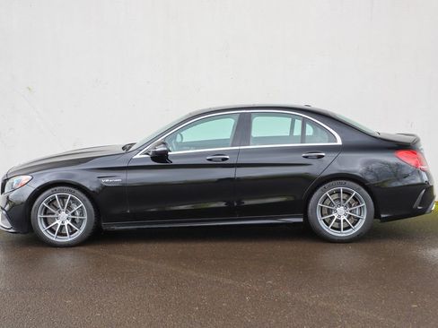 Used 2018 Mercedes-Benz C 63 AMG Sedan image 19