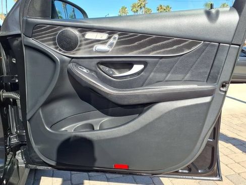 Used 2018 Mercedes-Benz GLC 300 w/ AMG Line image 28