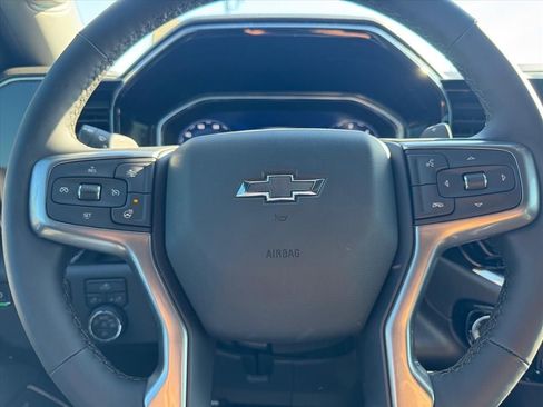 New 2026 Chevrolet Silverado 1500 LT Trail Boss w/ Convenience Package II AWD/4WD image 15