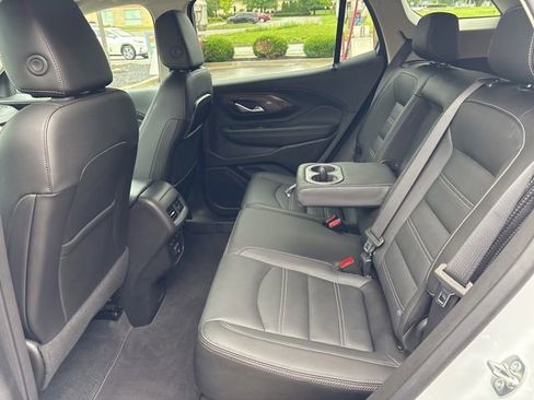 Used 2024 GMC Terrain Denali w/ Denali Premium Package AWD/4WD image 31