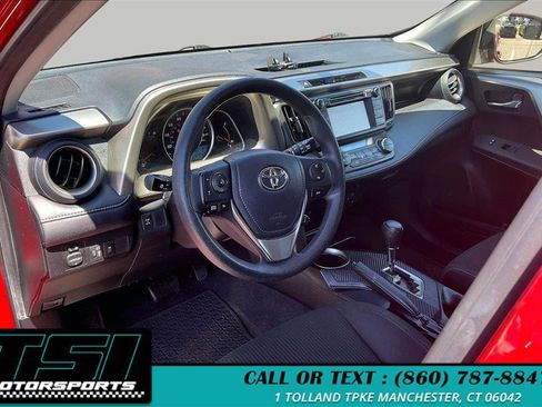 Used 2015 Toyota RAV4 XLE AWD/4WD image 13