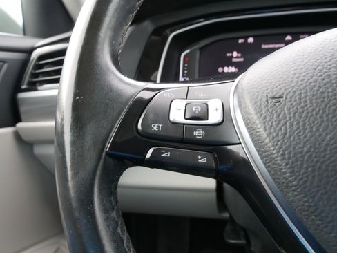 Used 2019 Volkswagen Jetta SEL image 21