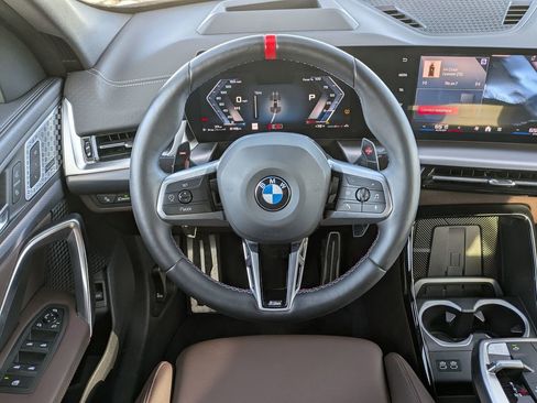 Used 2025 BMW X2 M35i w/ Premium Package image 18