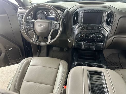 Used 2019 Chevrolet Silverado 1500 RST AWD/4WD image 17