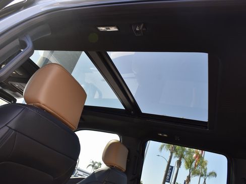 Used 2025 Ford F450 Lariat w/ FX4 Off-Road Package image 16