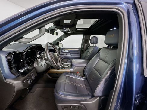 Used 2022 Chevrolet Silverado 1500 High Country AWD/4WD image 21
