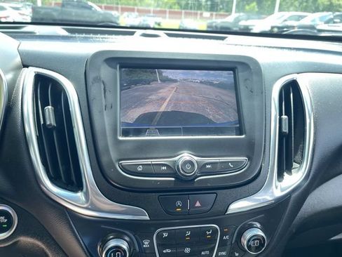 Used 2024 Chevrolet Equinox LT w/ LPO, Floor Liner Package FWD image 14