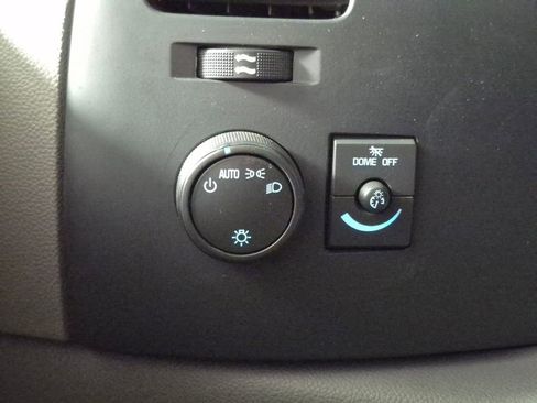 Used 2009 Chevrolet Silverado 1500 W/T image 16