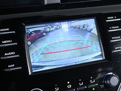 Used 2019 Toyota Camry LE image 15