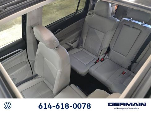 Certified 2023 Volkswagen Atlas SE w/ Panoramic Sunroof Package AWD/4WD image 27