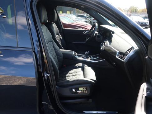 Used 2023 BMW X5 M50i w/ Executive Package image 25