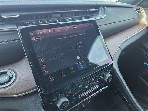 Used 2022 Jeep Grand Cherokee Summit w/ Adv Protech Group IV image 31