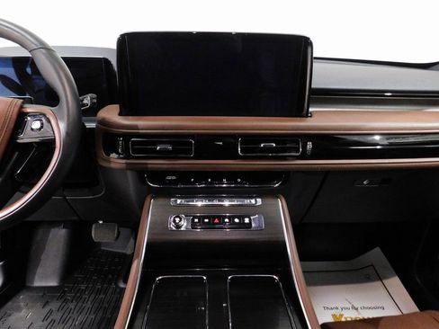 Used 2025 Lincoln Aviator Reserve w/ Equipment Group 201A image 54