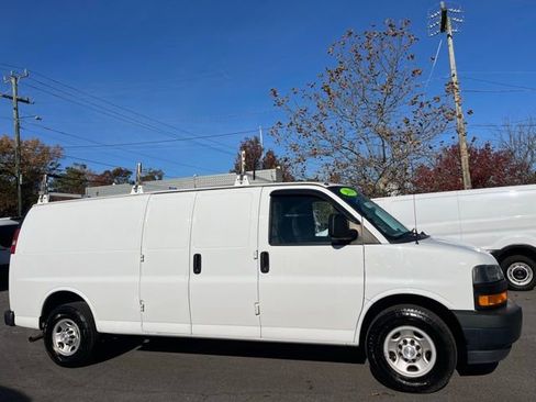 Used 2019 Chevrolet Express 2500 Extended w/ Driver Convenience Package image 12