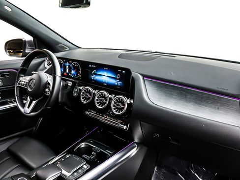 Certified 2022 Mercedes-Benz GLA 250 GLA 250 4MATIC SUV image 18