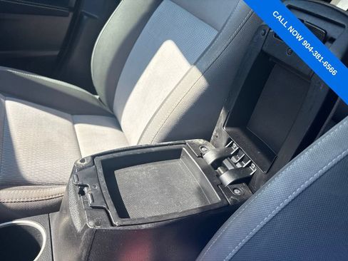Used 2019 Toyota Corolla LE FWD image 32
