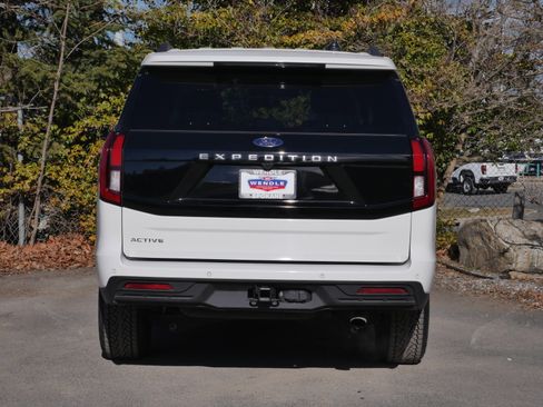 Certified 2025 Ford Expedition Active AWD/4WD image 20