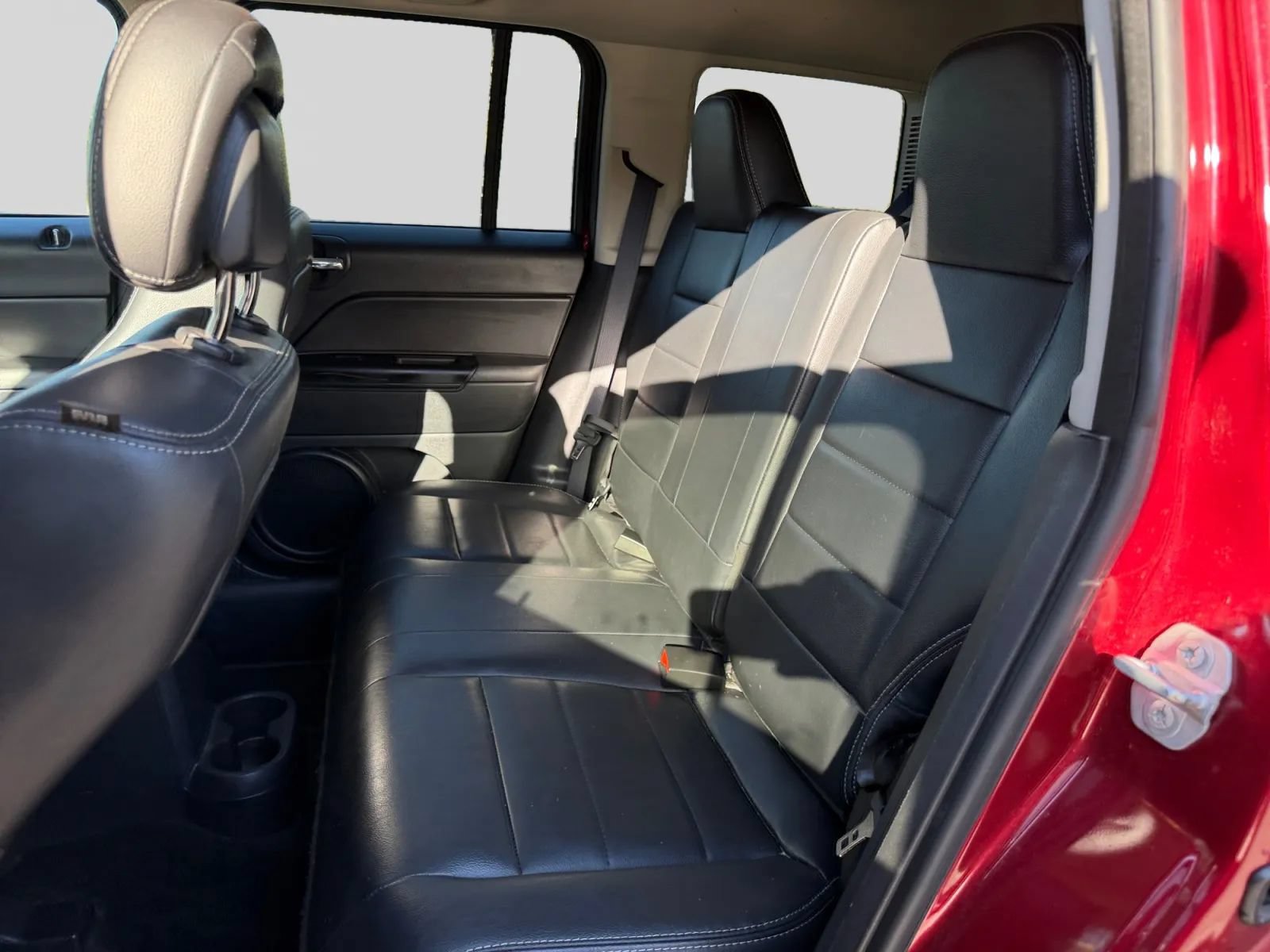 Used 2015 Jeep Patriot High Altitude FWD image 13