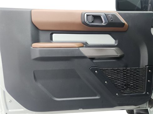 Used 2022 Ford Bronco Outer Banks image 20