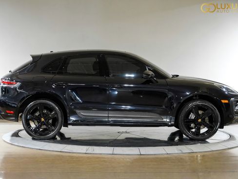 Used 2024 Porsche Macan image 9