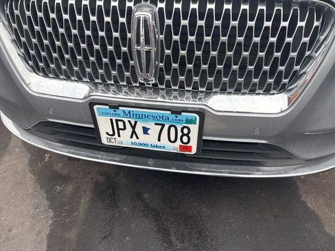 Used 2022 Lincoln Corsair AWD w/ Premium Package image 8