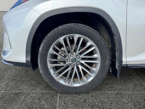 Used 2022 Lexus RX 450hL Luxury image 14